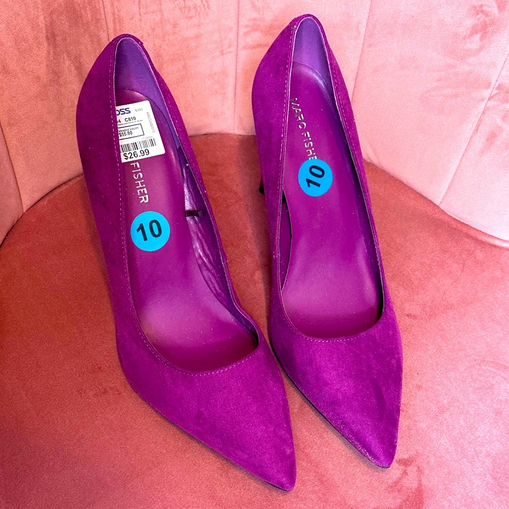 Color trendy new shoes